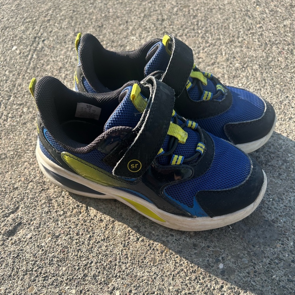Stride Rite Navy and Lime Kids Sneakers